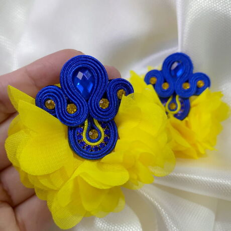 Aretes Soutache Ref. Astromelia